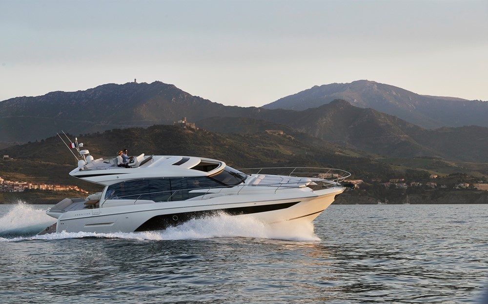 Prestige 590 S