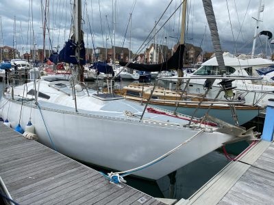 Oyster Upo 34