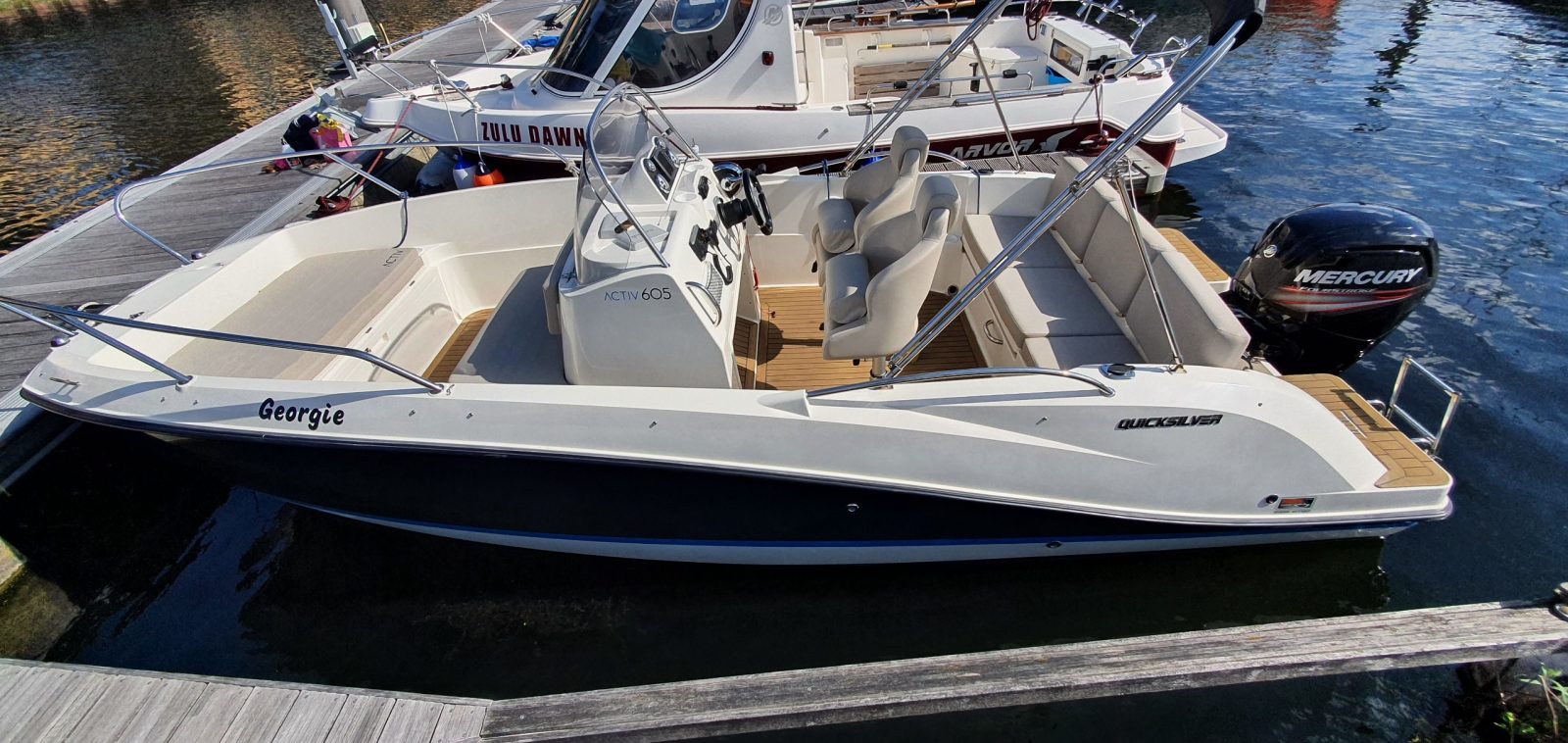 Quicksilver 605 Activ Open
