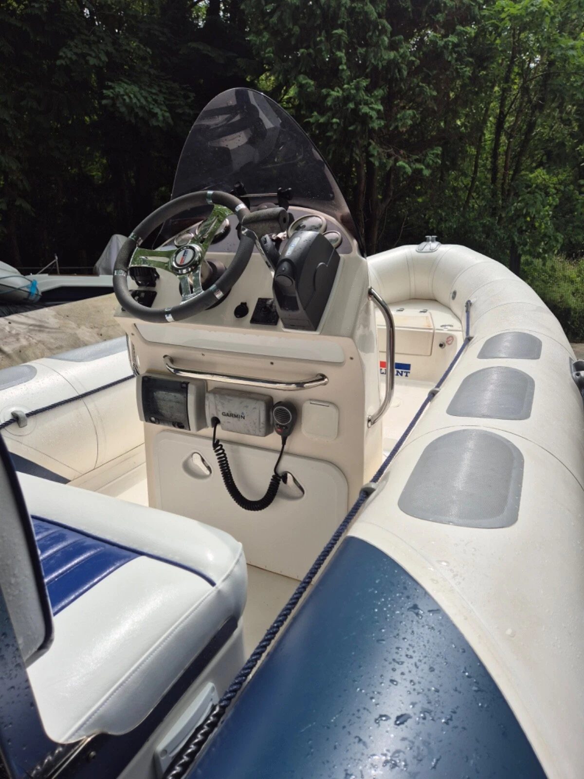 2013 Valiant 520 Rib Boat Evinrude 90Hp E-tec Two Stroke Engine With Snipe Trailer