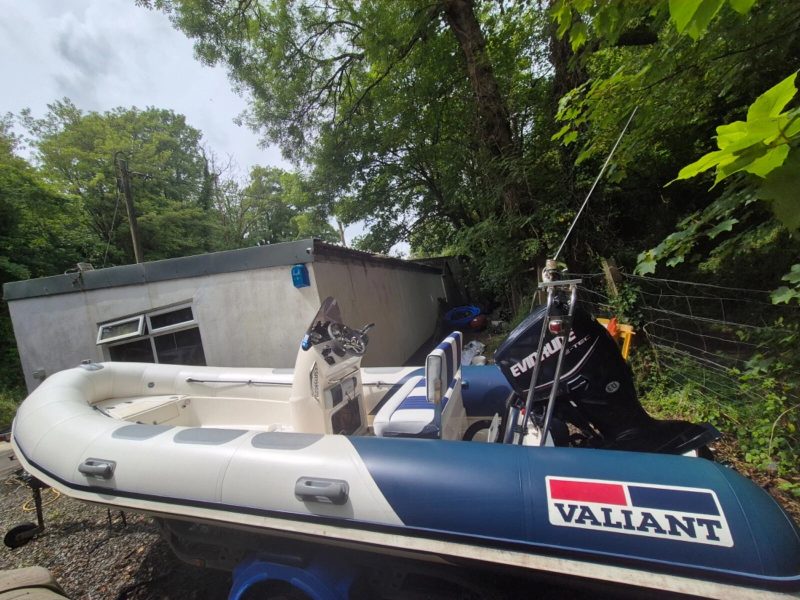 2013 Valiant 520 Rib Boat Evinrude 90Hp E-tec Two Stroke Engine With Snipe Trailer