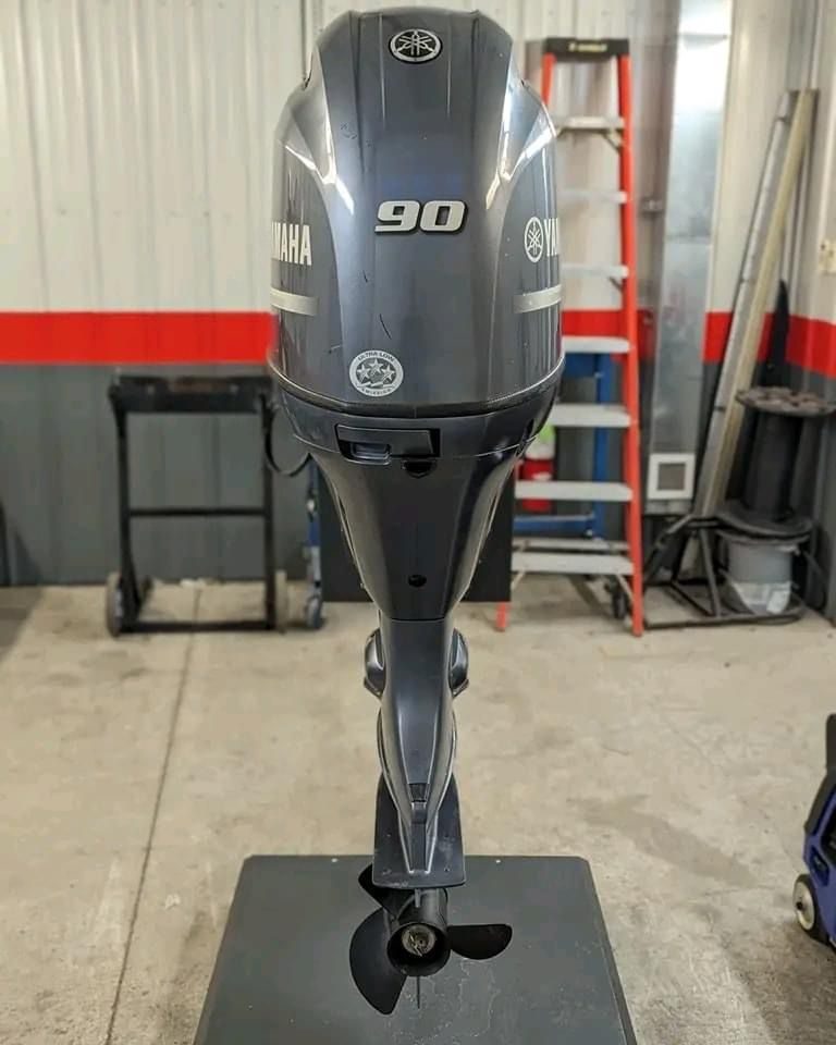 slightly used Yamaha 90HP 4-Stroke Outboard Motor Engine